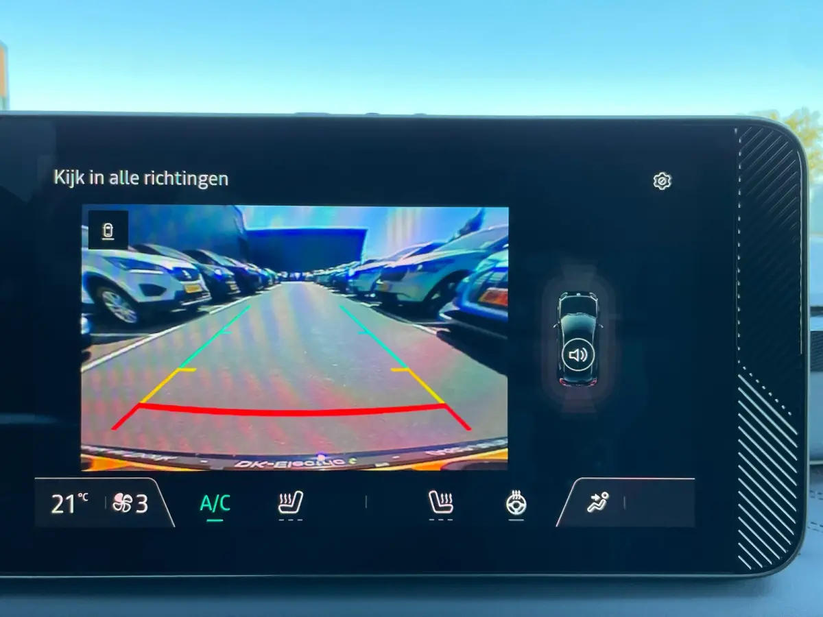 EVOLVE 52 kWh|99,45% SOH|413KM WLTP|GROTE ACCU|ACC|CAMERA|CARPLAY|PDC V+A|STOEL+STUURVERWARMING|NAP|NL-AUTO|MARGE|