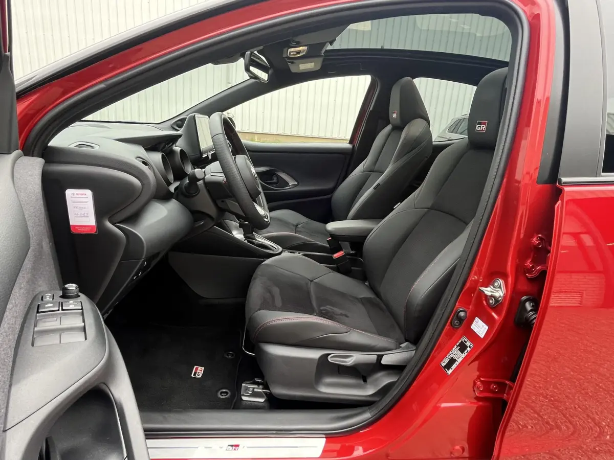 1.5 Hybrid Sport | Voll.Historie/Camera/Navi/Pano.Dak/Head-Up/Leder-Alcantara/Clima/Adapt.Cruise/Apple CarPlay-Android Auto