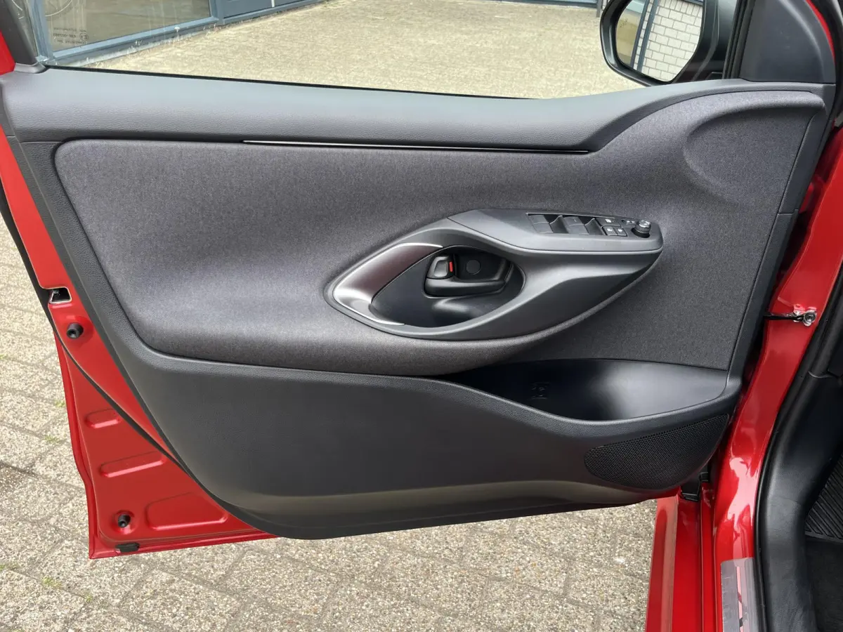 1.5 Hybrid Sport | Voll.Historie/Camera/Navi/Pano.Dak/Head-Up/Leder-Alcantara/Clima/Adapt.Cruise/Apple CarPlay-Android Auto