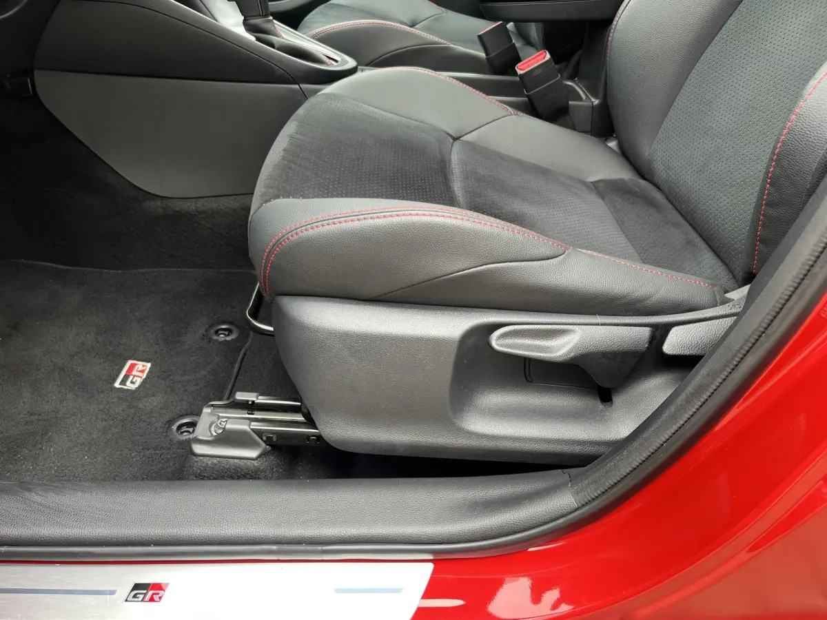 1.5 Hybrid Sport | Voll.Historie/Camera/Navi/Pano.Dak/Head-Up/Leder-Alcantara/Clima/Adapt.Cruise/Apple CarPlay-Android Auto
