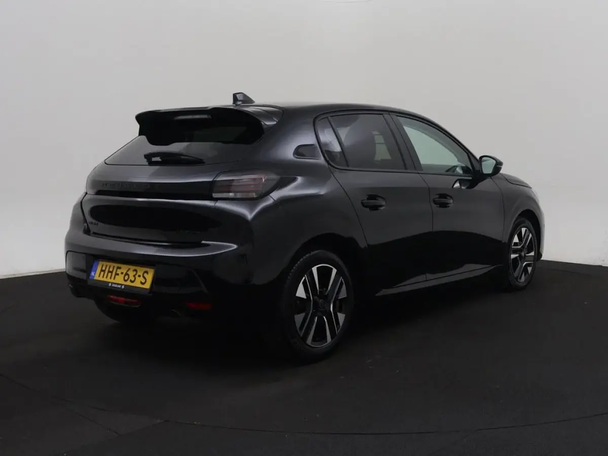 1.2T Hybrid Aut. Allure 360.Camera/Nav/H.Leder