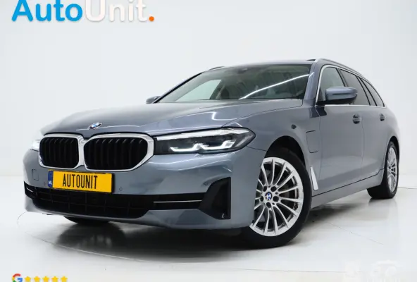 530e | Panoramadak | Leder | Camera | Sfeerlicht | Keyless | Stoelverwarming | Cruise | Carplay