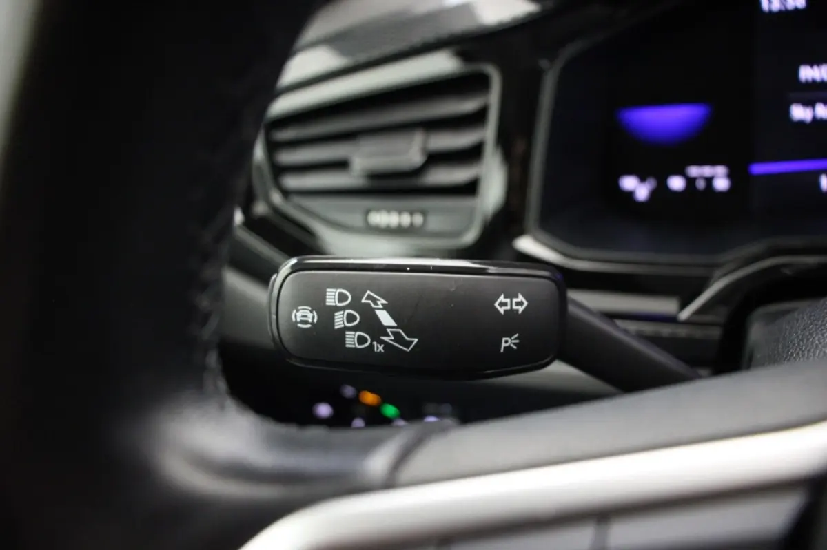 1.0 TSI Life Business - Digitaal Cockpit, Carplay, Camera, Clima, Stoelverw.