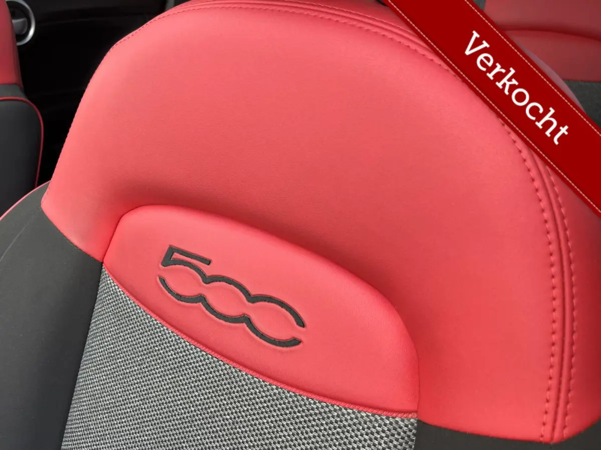 1.6 ROSSO AMORE GLAZEN SCHUIFDAK+NAVI+PDC+CRUISE