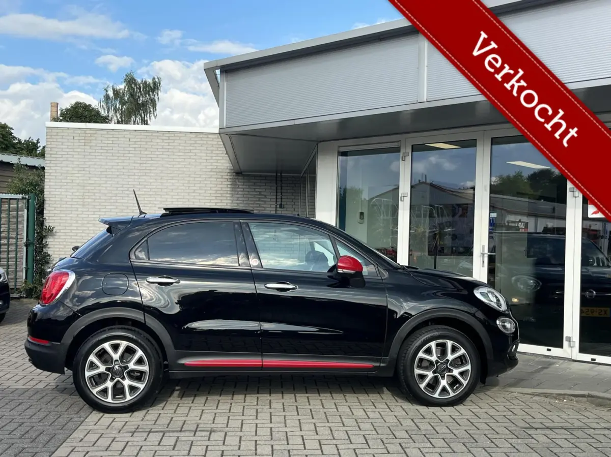 1.6 ROSSO AMORE GLAZEN SCHUIFDAK+NAVI+PDC+CRUISE