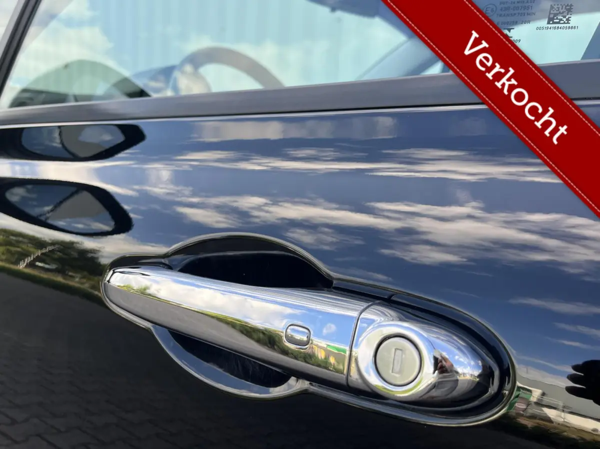 1.6 ROSSO AMORE GLAZEN SCHUIFDAK+NAVI+PDC+CRUISE