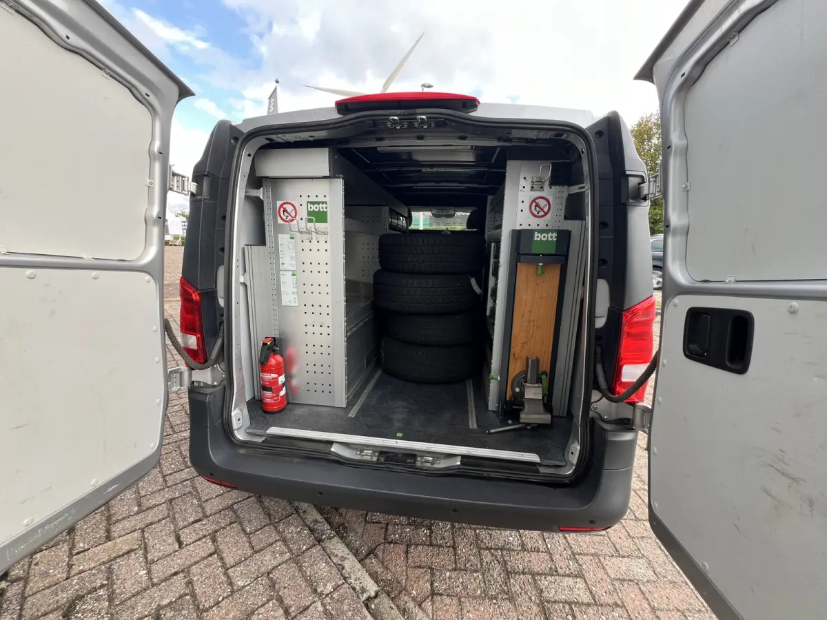 114 CDI Lang Aut. Navi/Camera/Led/Bott Inrichting