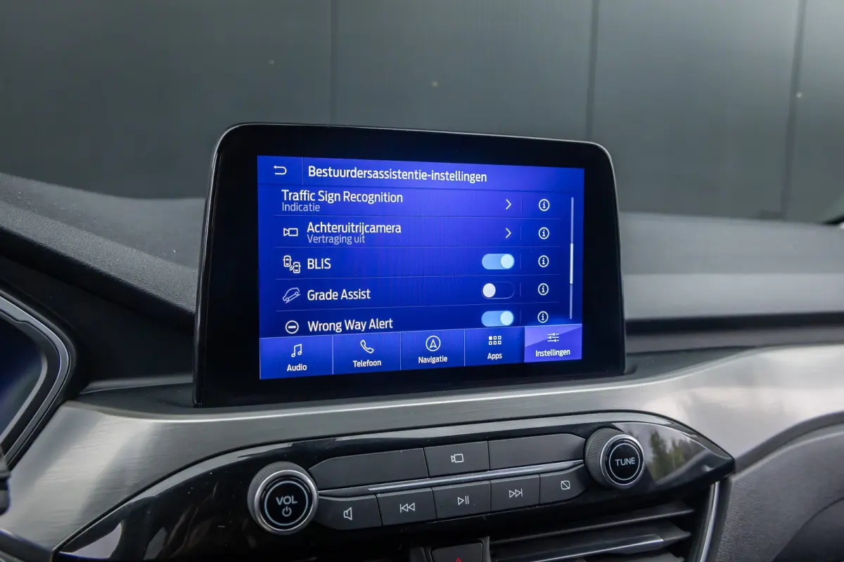 2.5 PHEV Titanium X | 100% dealer o.h. | Adaptieve cruise | Dodehoek detectie | Elec. achterklep | B&O Audio incl DAB |  Camera | Full LED