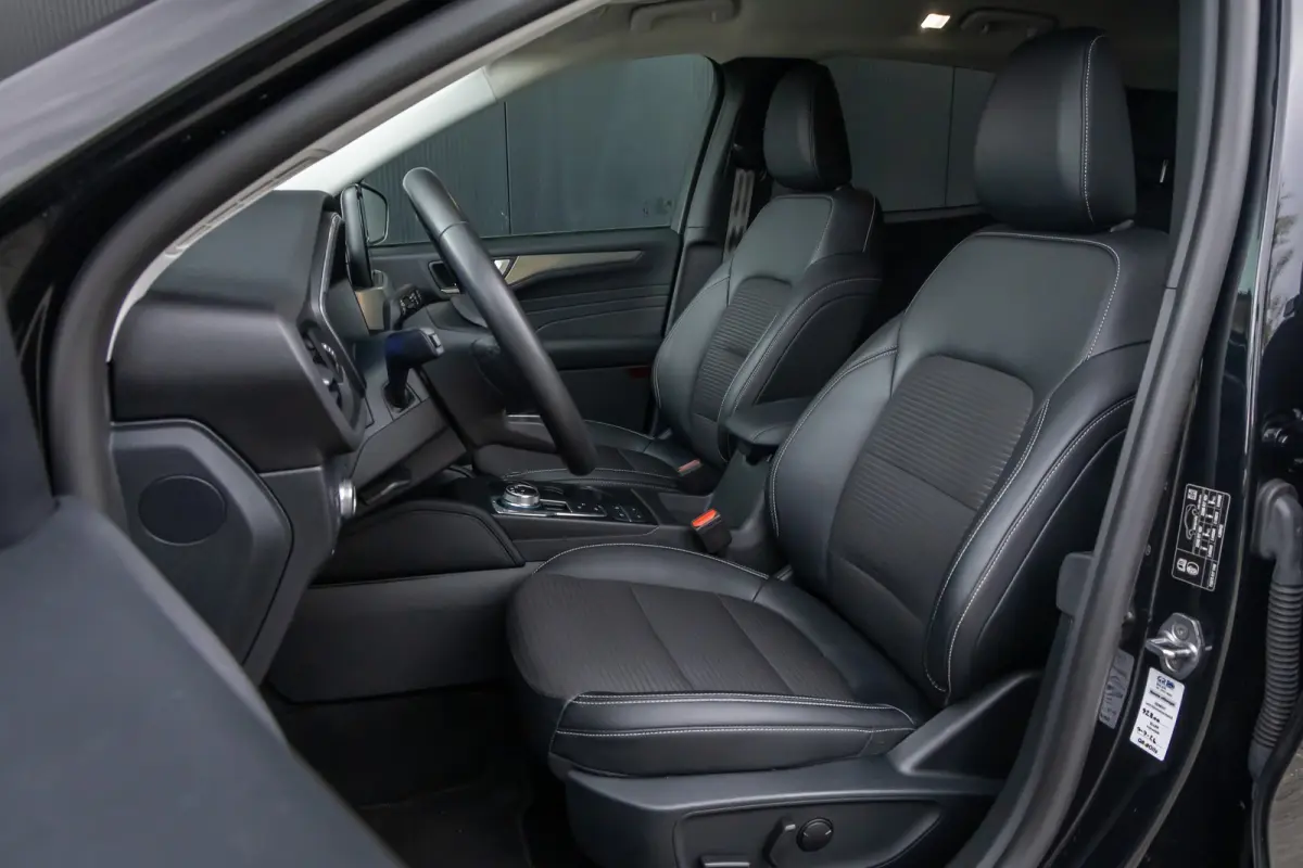 2.5 PHEV Titanium X | 100% dealer o.h. | Adaptieve cruise | Dodehoek detectie | Elec. achterklep | B&O Audio incl DAB |  Camera | Full LED