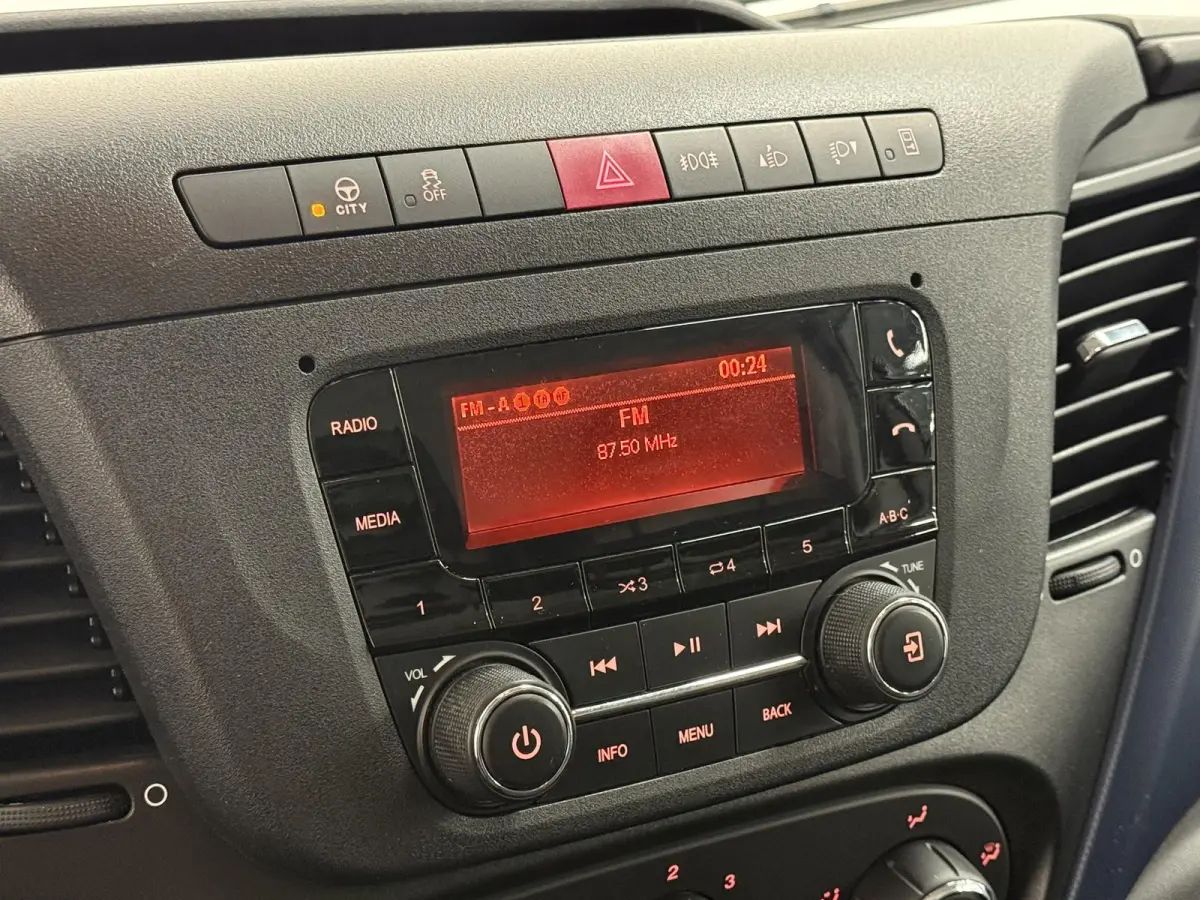 35C16V 2.3 352 H2 Automaat Dubbellucht Airco Cruise Control Parkeersensoren