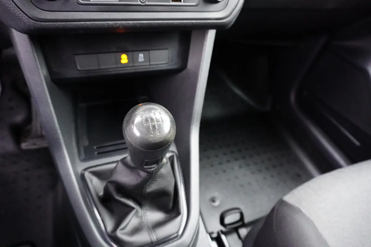 102pk L2H1 Maxi Trekhaak Airco Cruise control Stoelverwarming Parkeersensoren