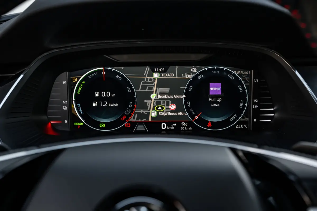 1.4 TSI RS iV PHEV Business 245PK DSG/AUTO | Elektr. Stoel incl MEmory l Head-up display | Camera | Stoel/stuurverwarming | App connect | Cruise control Adapt | Dodehoek detectie |  Keyless 
