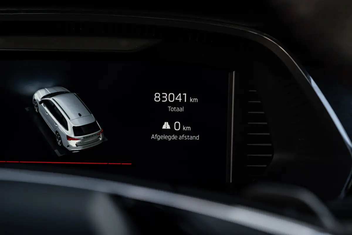 1.4 TSI RS iV PHEV Business 245PK DSG/AUTO | Elektr. Stoel incl MEmory l Head-up display | Camera | Stoel/stuurverwarming | App connect | Cruise control Adapt | Dodehoek detectie |  Keyless 