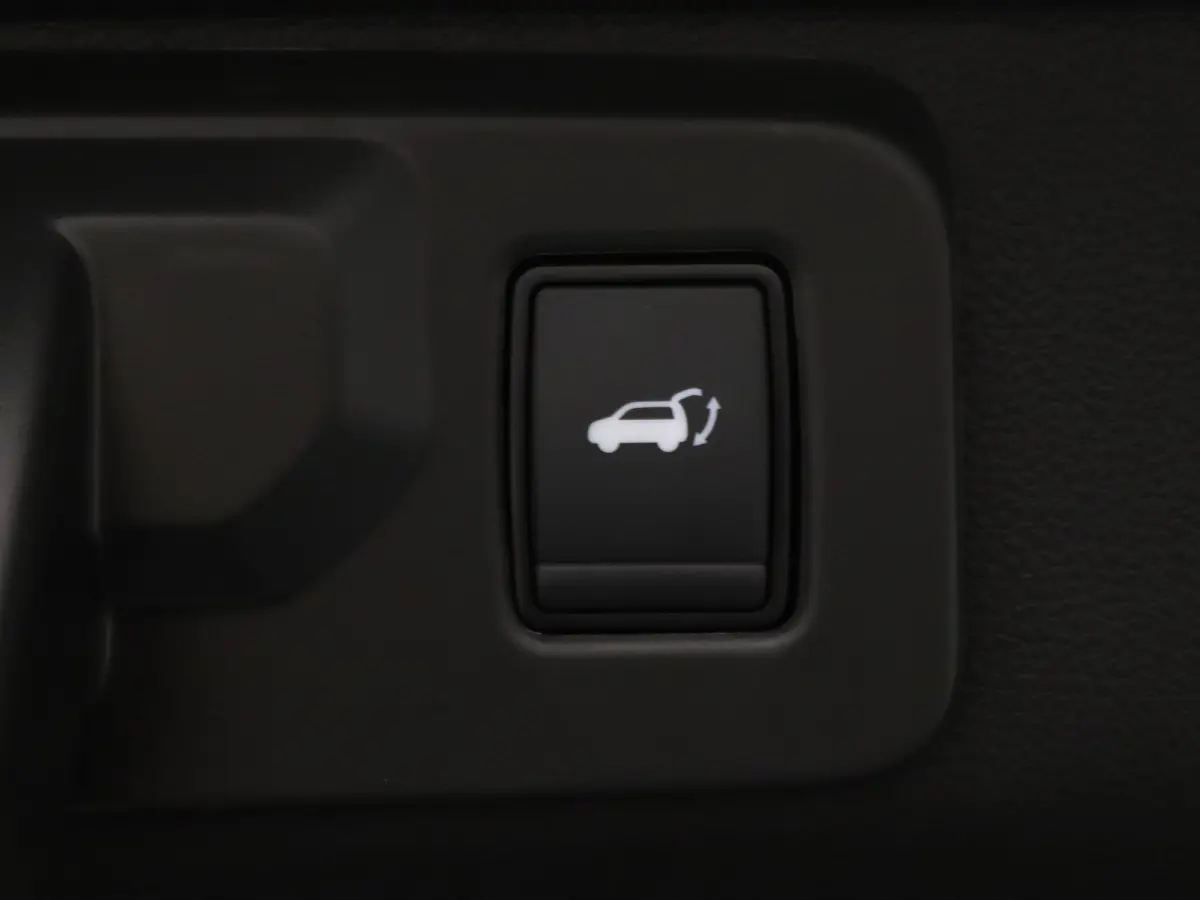 GT 89kWh Pack Driving | 22 kW Boordlader | 21' Snowflake