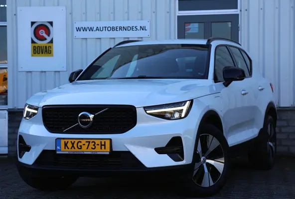 1.5 T4 Plug-in hybrid Plus Dark*Perfect Onderh.*Half Leder R-Design stoelen/Stoelverw./Stuurverw./Camera/H&K/DAB/LED/Apple Carplay-Android/Keyless Entry+Go/Parkeersens.V+A/18 inch LM*