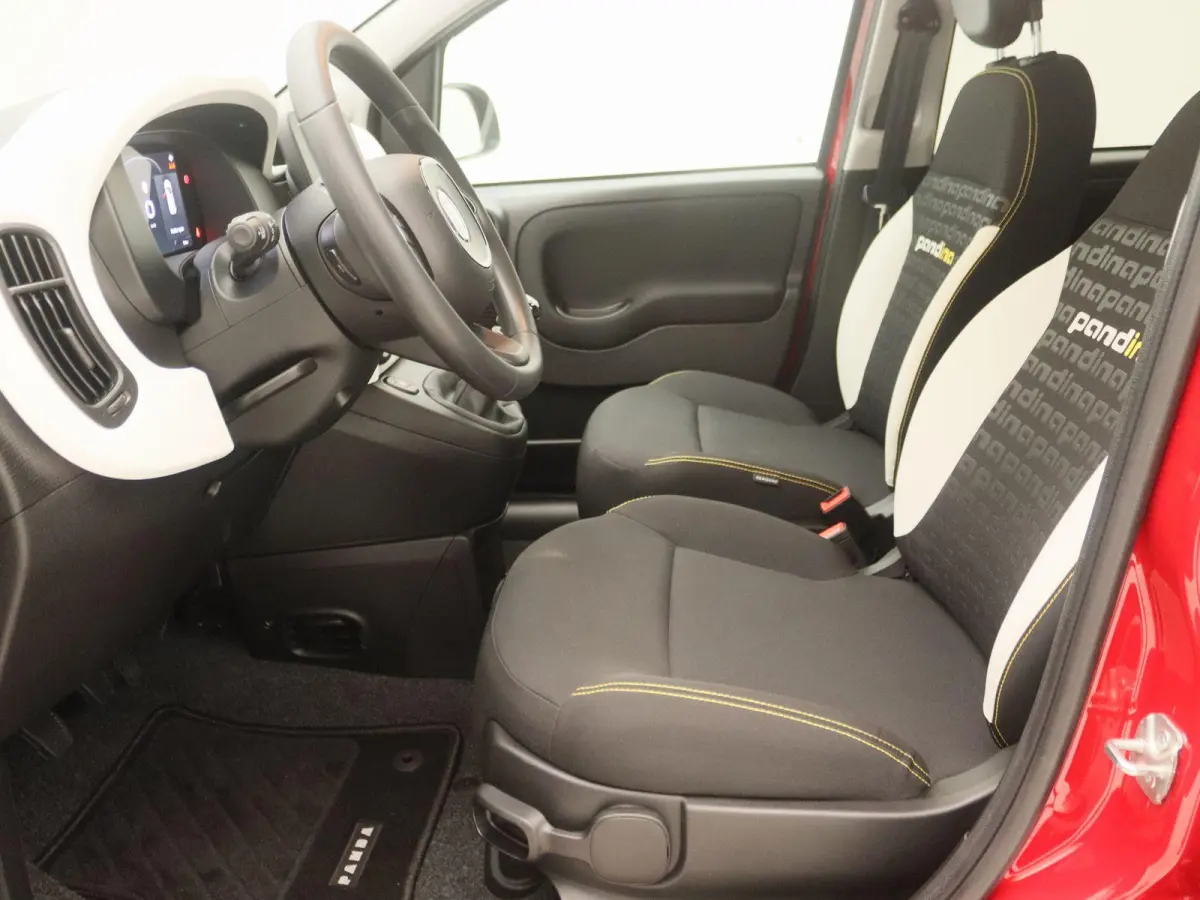1.0 Hybrid Pandina | Apple & Android carplay | Cruise control |