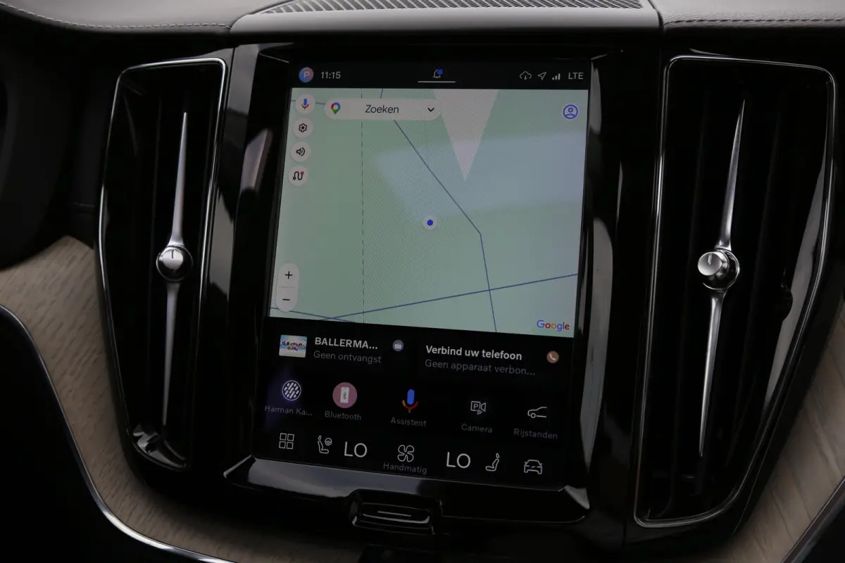 2.0 T6 Plug-in hybrid Long Range AWD Inscription*Perfect Volvo Onderh.*ACC/Pilot ass./Elek. Trekhaak/Sport Leder/Stoelverw./Stuurverw./Pano/H&K/360/DAB/Keyless Entry+Go/Apple Carplay-Android