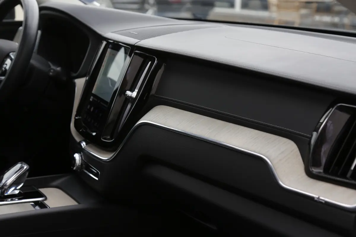 2.0 T6 Plug-in hybrid Long Range AWD Inscription*Perfect Volvo Onderh.*ACC/Pilot ass./Elek. Trekhaak/Sport Leder/Stoelverw./Stuurverw./Pano/H&K/360/DAB/Keyless Entry+Go/Apple Carplay-Android
