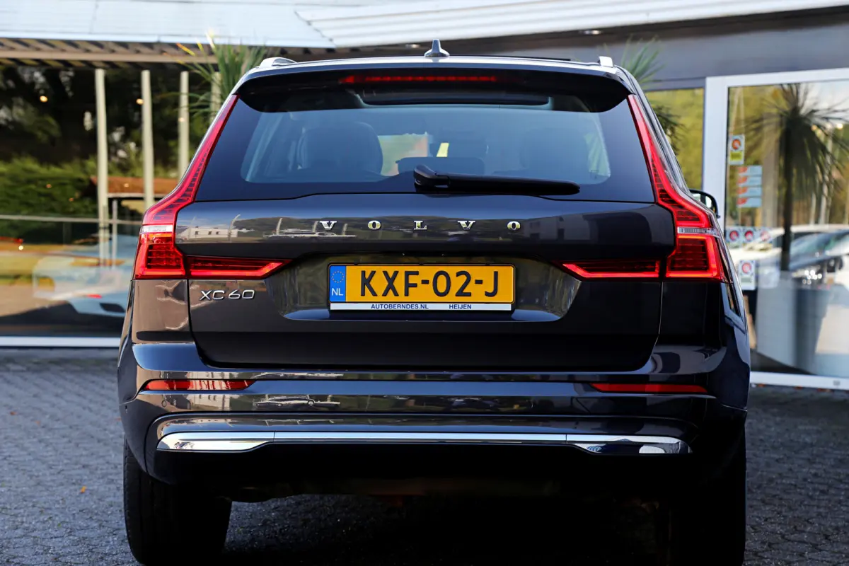 2.0 T6 Plug-in hybrid Long Range AWD Inscription*Perfect Volvo Onderh.*ACC/Pilot ass./Elek. Trekhaak/Sport Leder/Stoelverw./Stuurverw./Pano/H&K/360/DAB/Keyless Entry+Go/Apple Carplay-Android