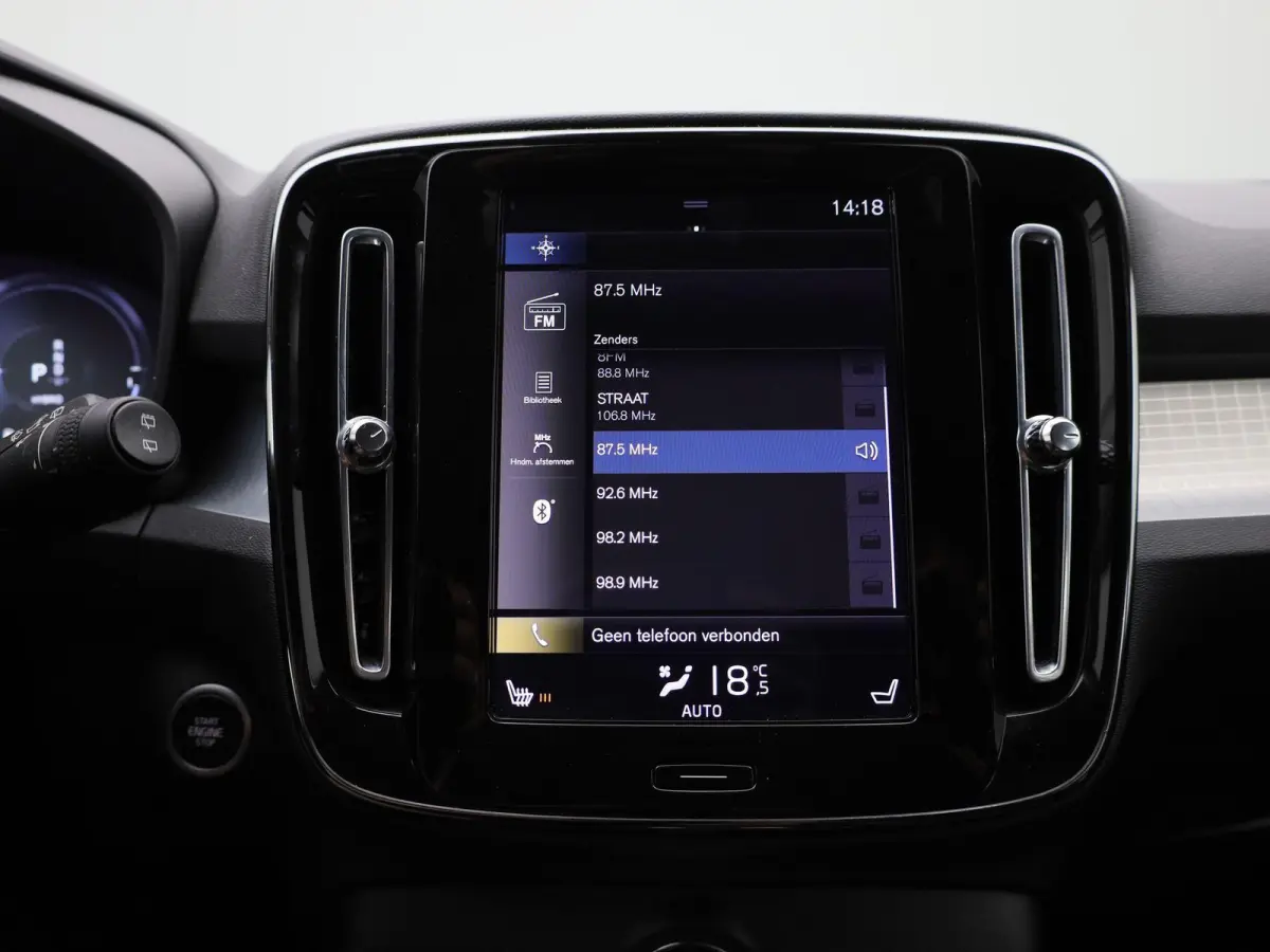 1.5 T5 Inscription Expression | Automaat | Apple Carplay / Android Auto | Virtual Cockpit | Memory Seats | Stoelverwarming | Elektrische Achterklep | Parkeersensoren| Navigatie | Climate Con
