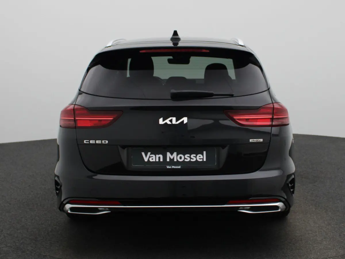 1.6 GDI PHEV DynamicLine | Automaat | Apple Carplay / Android Auto | Camera | Climate Control | Cruise Control | Lichtmetalen Velgen |