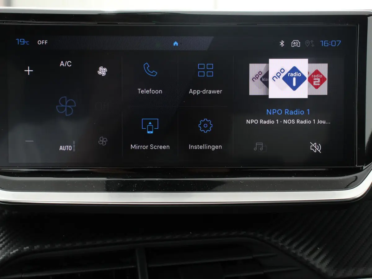 EV Allure Pack 50 kWh Warmtepomp Navigatie Apple Carplay Android Auto Parkeerhulp Cruise Control Full Led Climate Control Lichtmetalen velgen