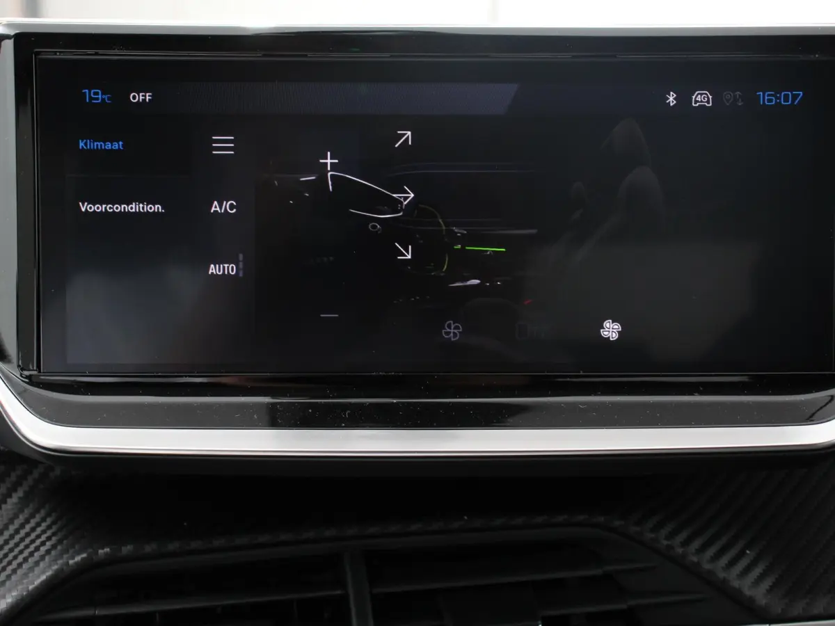 EV Allure Pack 50 kWh Warmtepomp Navigatie Apple Carplay Android Auto Parkeerhulp Cruise Control Full Led Climate Control Lichtmetalen velgen