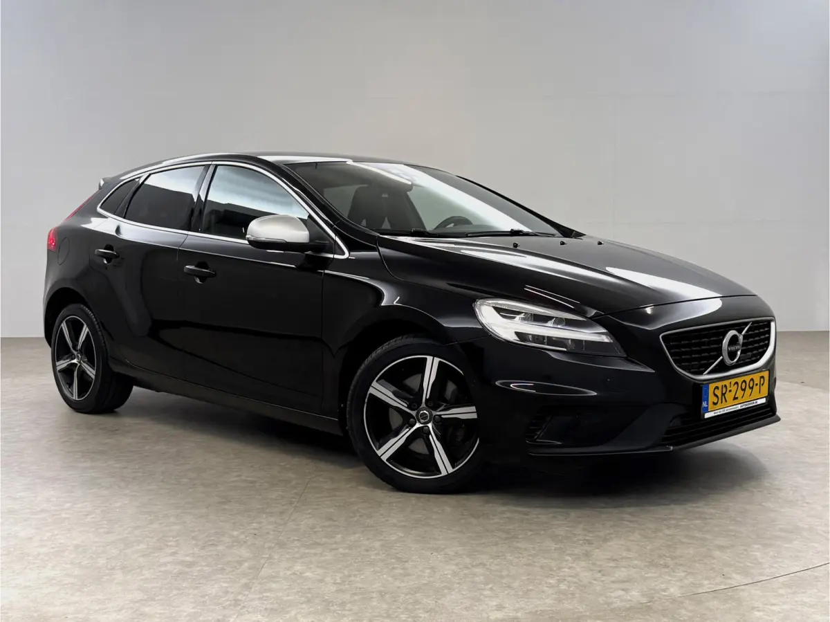 2.0 T4 Business Sport R-Design 191PK | Pano | Virtual | Camera | Cruise | Navi | Clima | LED | Parkeersens.