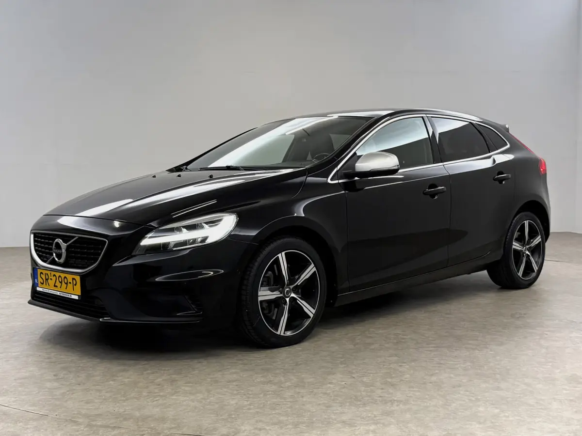 2.0 T4 Business Sport R-Design 191PK | Pano | Virtual | Camera | Cruise | Navi | Clima | LED | Parkeersens.