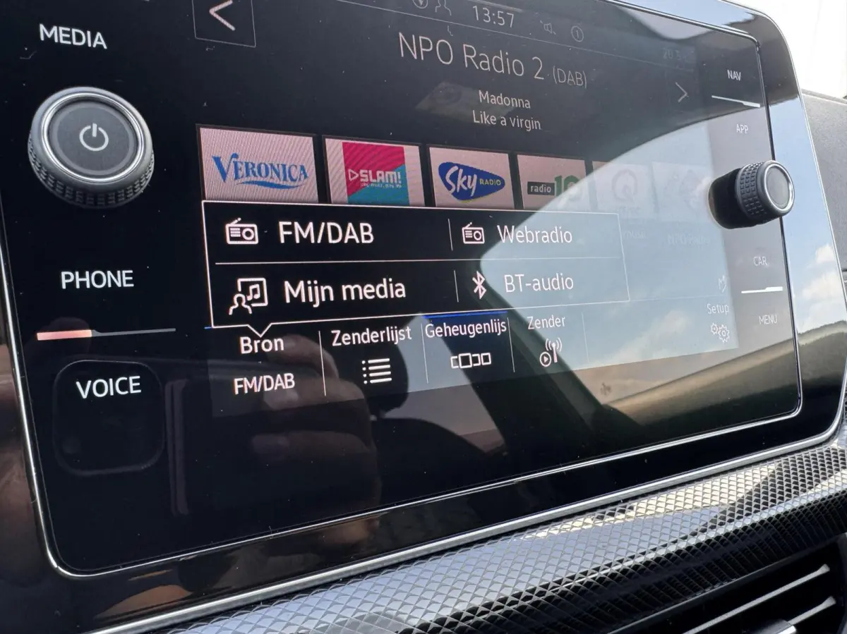 1.0 TSI R-Line Edition|Navi|Als nieuw!