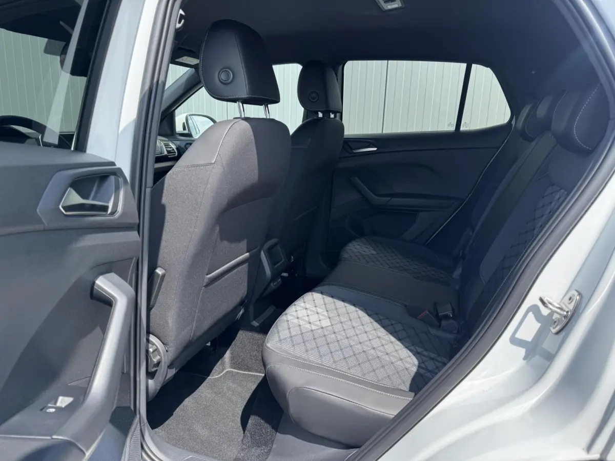 1.0 TSI R-Line Edition|Navi|Als nieuw!