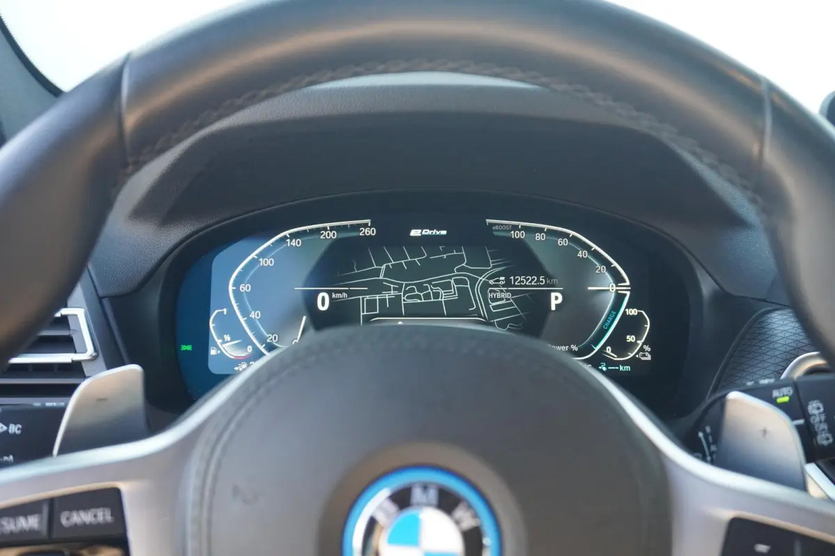 xDrive30e | SoH 95% | M Sportpakket | Head-Up Display | Elektrisch verstelbare stoelen | Active Cruise Control