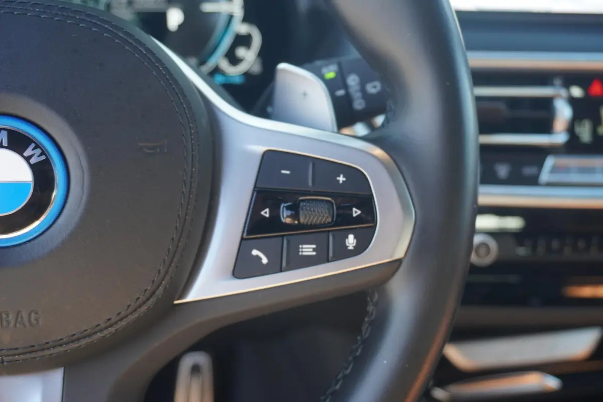 xDrive30e | SoH 95% | M Sportpakket | Head-Up Display | Elektrisch verstelbare stoelen | Active Cruise Control