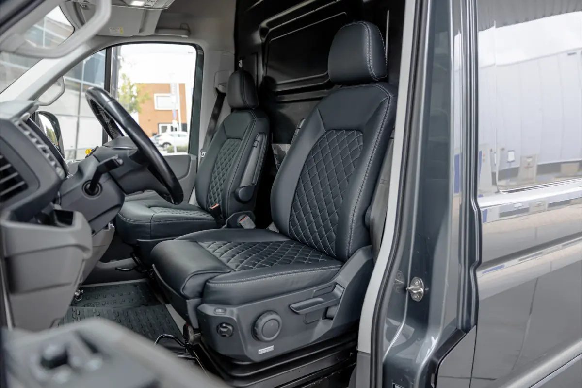 2.0 TDI 177 PK DSG L3H3 Highline | ACC | CarPlay | Navigatie | Stoelverwarming | Trekhaak | Dodehoekassistentie | Massage | DAB | Bearlock | MF Stuur | Nieuwe APK | Orig. NL auto | NAP Logis