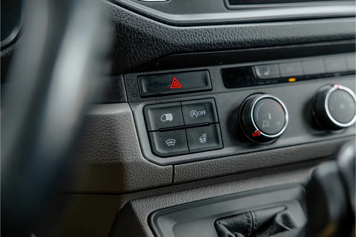 2.0 TDI 177 PK DSG L3H3 Highline | ACC | CarPlay | Navigatie | Stoelverwarming | Trekhaak | Dodehoekassistentie | Massage | DAB | Bearlock | MF Stuur | Nieuwe APK | Orig. NL auto | NAP Logis