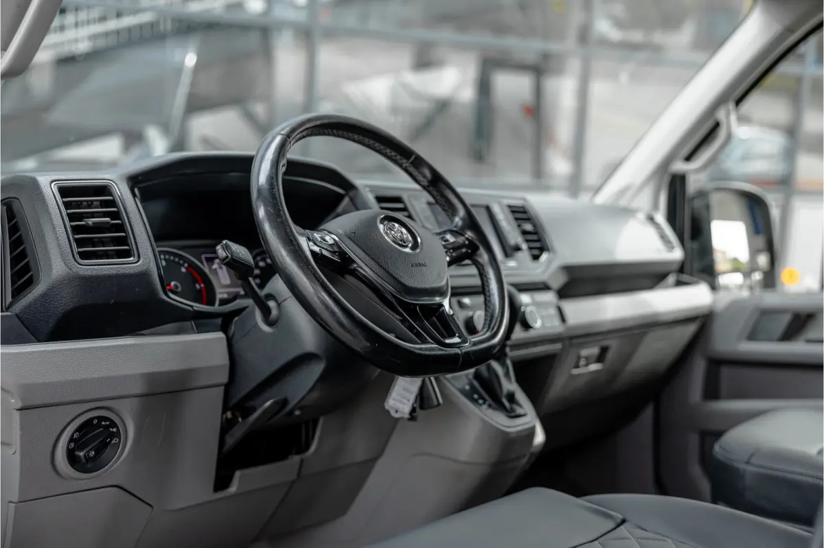2.0 TDI 177 PK DSG L3H3 Highline | ACC | CarPlay | Navigatie | Stoelverwarming | Trekhaak | Dodehoekassistentie | Massage | DAB | Bearlock | MF Stuur | Nieuwe APK | Orig. NL auto | NAP Logis