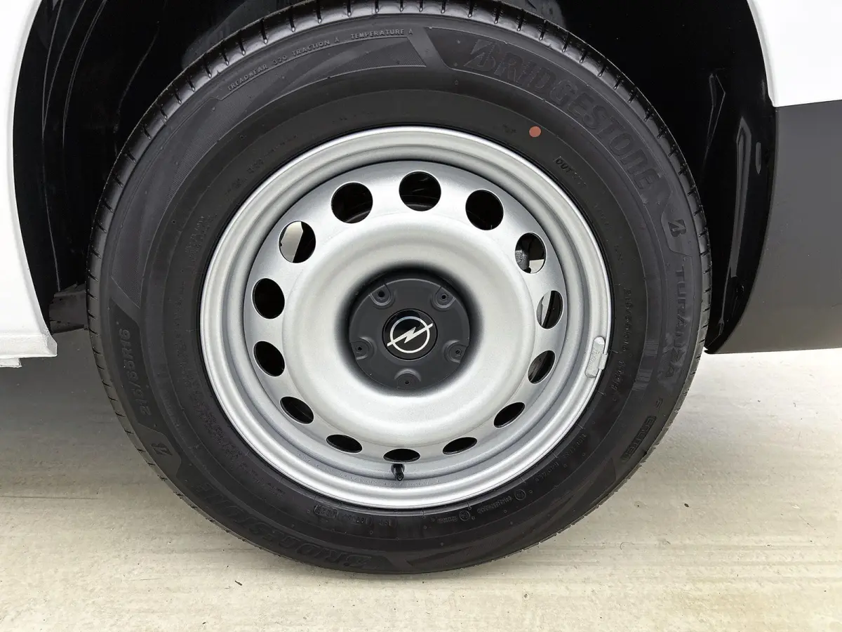 136 L2 50kWh Demo Sale beschikbaar