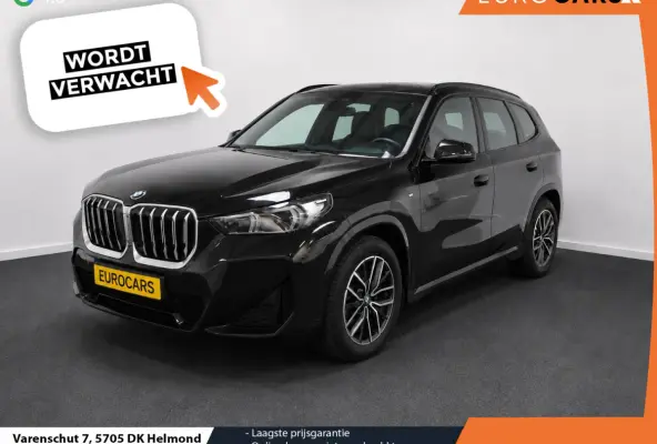 xDrive25e M-Sport Trekhaak Navigatie Apple CarPlay Android Auto Camera Parkeerhulp Adaptive Cruise Control Dodehoekdetectie Stoelverwarming Full Led Leder Keyless entry Climate Control Licht