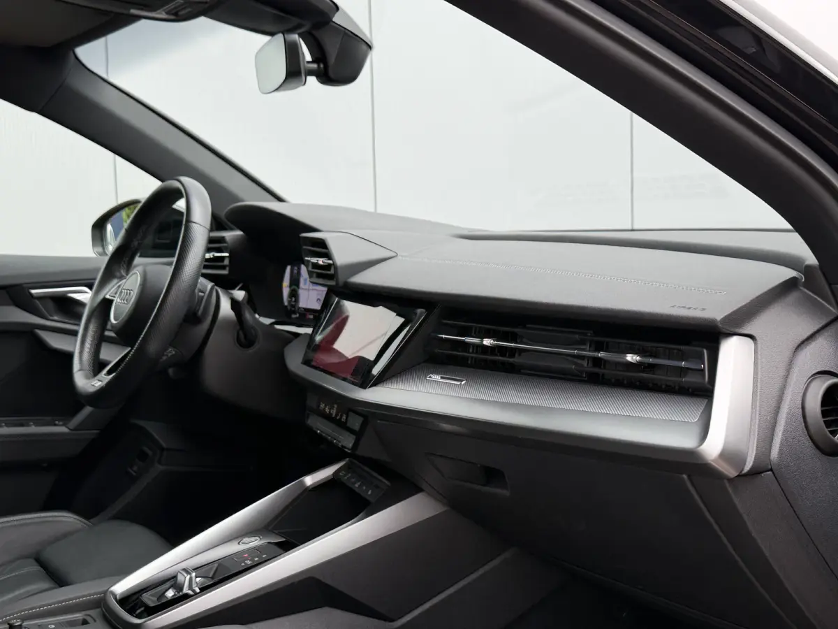 45 TFSI e 245pk S edition Competition | Leder