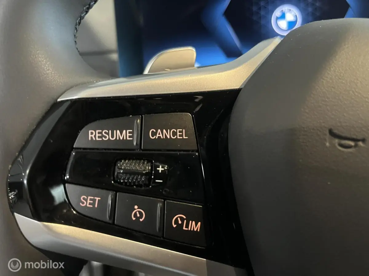 318i|HUD|360|LASER|STOELVERWARMING|ZEER MOOI|
