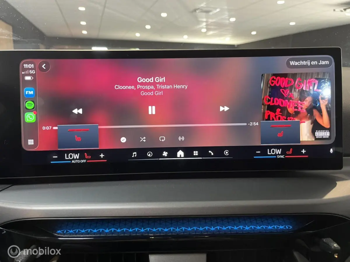 318i|HUD|360|LASER|STOELVERWARMING|ZEER MOOI|