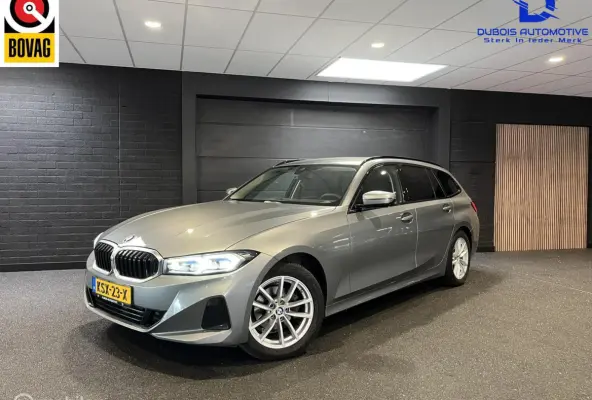 318i|HUD|360|LASER|STOELVERWARMING|ZEER MOOI|