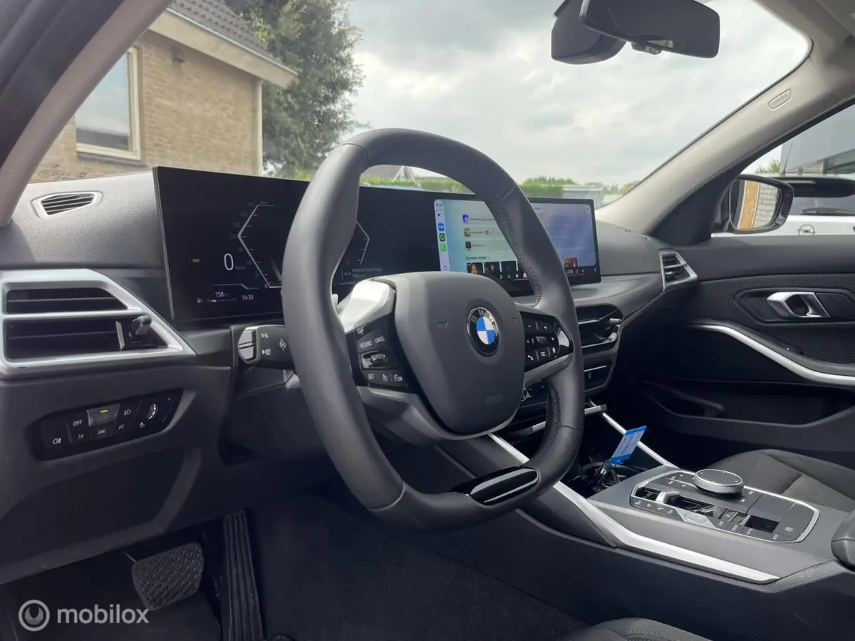 318i|HUD|360|LASER|STOELVERWARMING|ZEER MOOI|