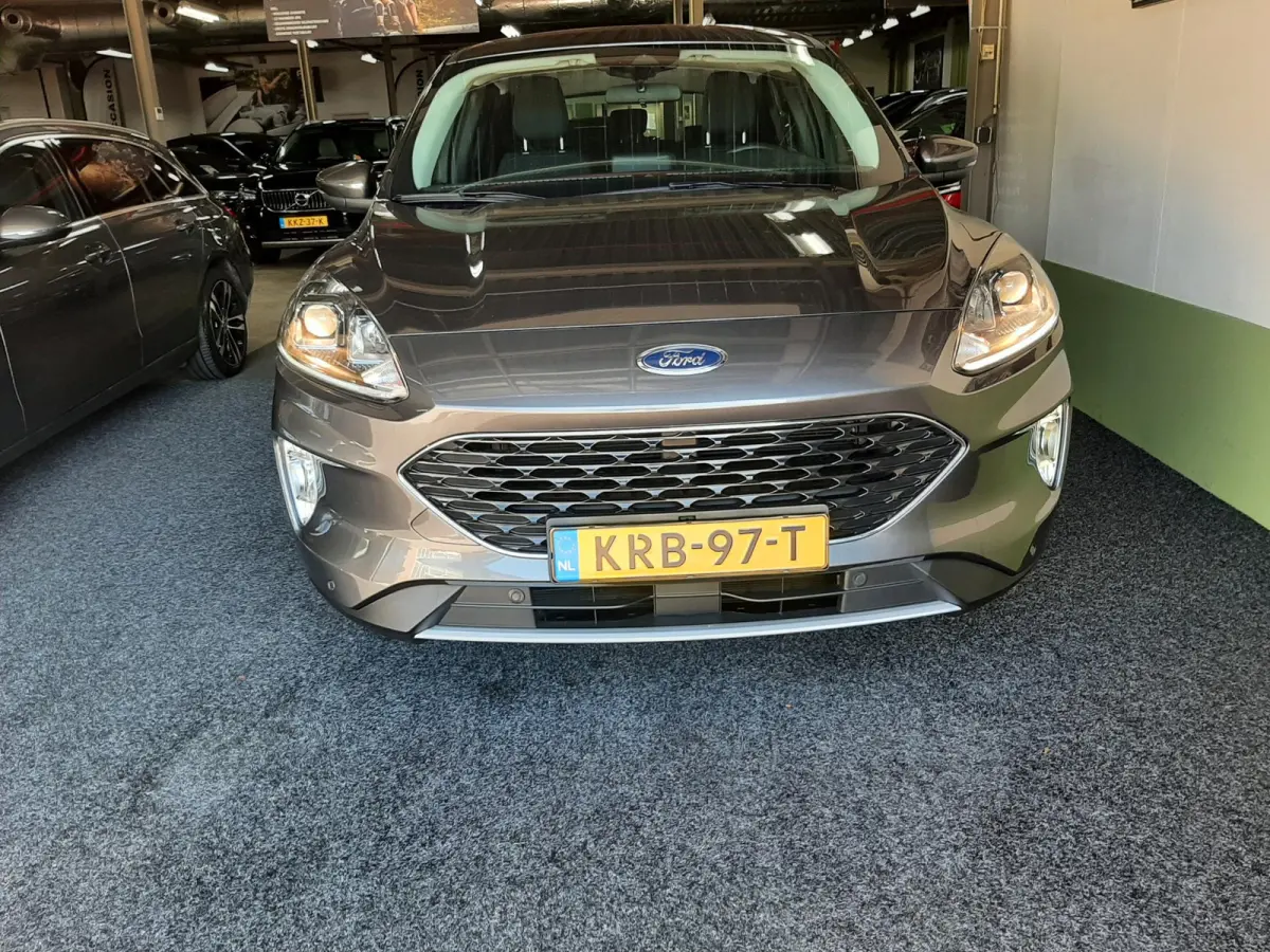 2.5 PHEV Titanium trekhaak SOH 100%