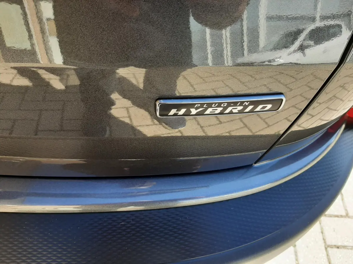 2.5 PHEV Titanium trekhaak SOH 100%