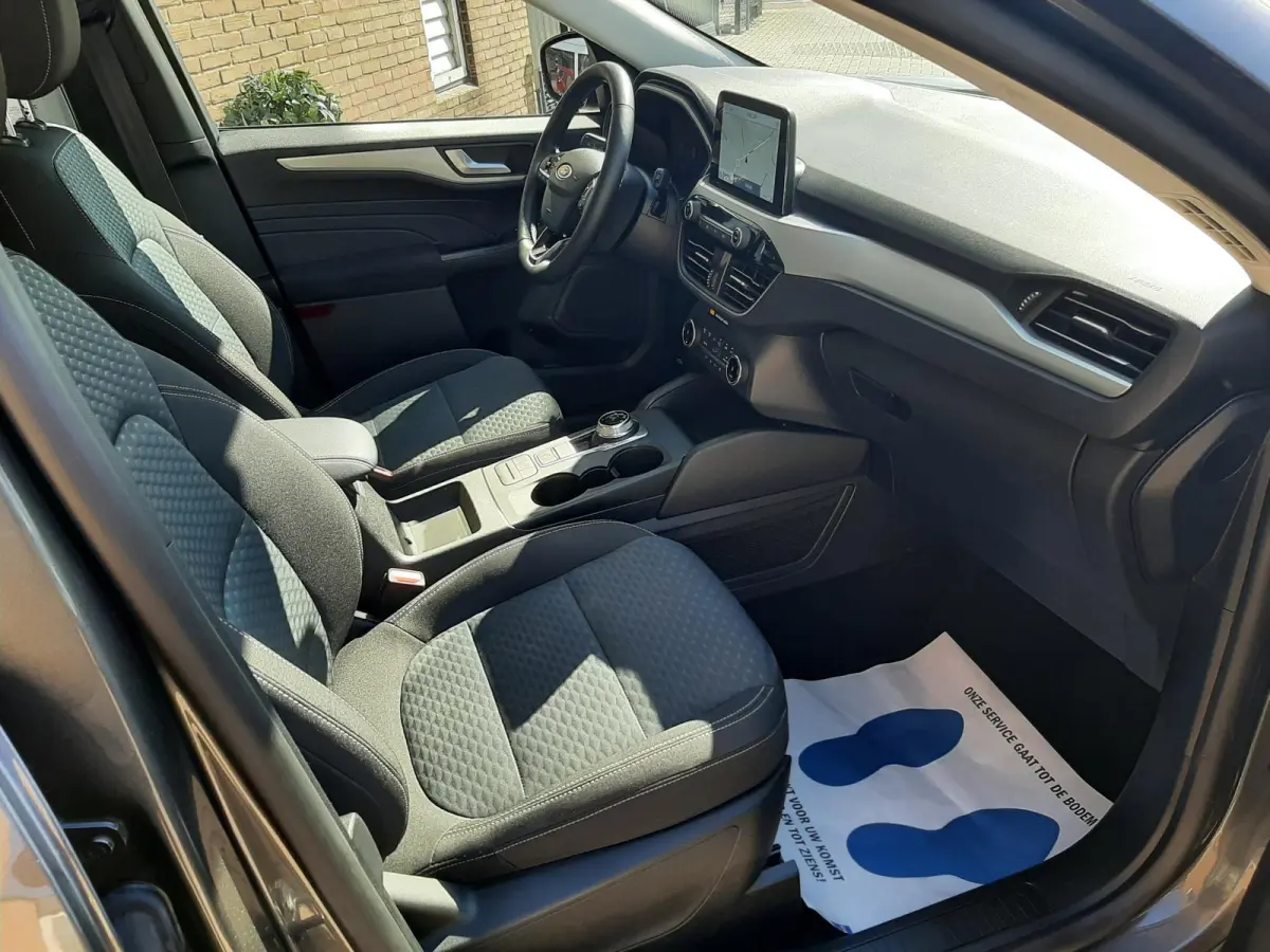 2.5 PHEV Titanium trekhaak SOH 100%