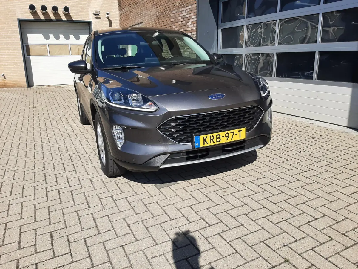 2.5 PHEV Titanium trekhaak SOH 100%