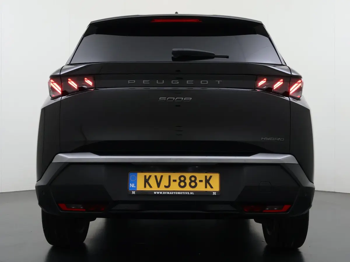 1.2 Hybrid 145 GT 7p VAN:38.900,- VOOR:36.877,- UW HERFSTVOORDEEL:2.023,- ADAPTIVE CRUISE | 360° CAMERA | STOEL- & STUURVERWARMING | MEMORY SEAT MET MASSAGE | DODEHOEKDETECTIE | DRIVE ASSIS
