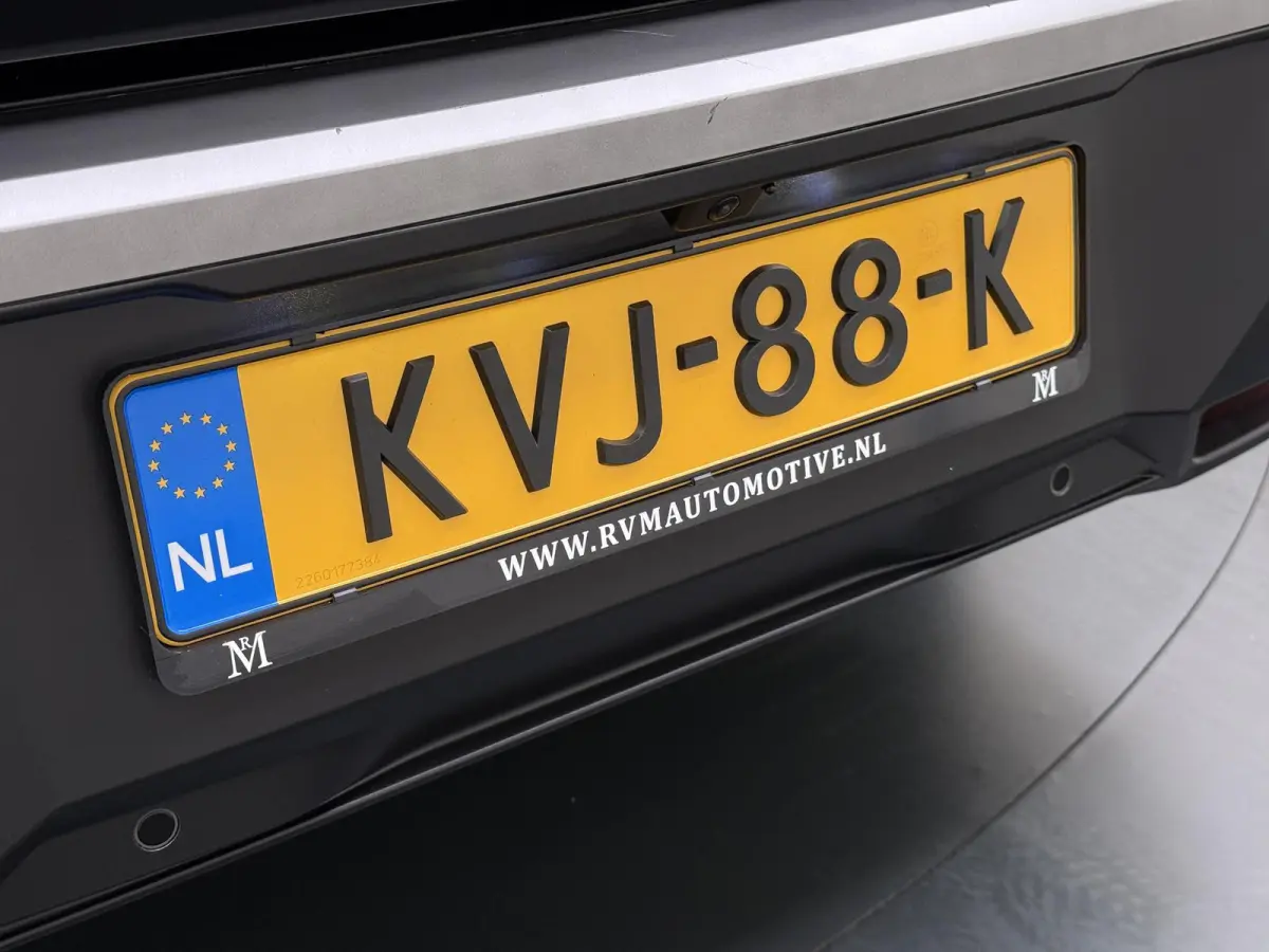 1.2 Hybrid 145 GT 7p VAN:38.900,- VOOR:36.877,- UW HERFSTVOORDEEL:2.023,- ADAPTIVE CRUISE | 360° CAMERA | STOEL- & STUURVERWARMING | MEMORY SEAT MET MASSAGE | DODEHOEKDETECTIE | DRIVE ASSIS