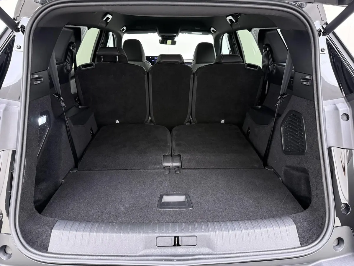 1.2 Hybrid 145 GT 7p VAN:38.900,- VOOR:36.877,- UW HERFSTVOORDEEL:2.023,- ADAPTIVE CRUISE | 360° CAMERA | STOEL- & STUURVERWARMING | MEMORY SEAT MET MASSAGE | DODEHOEKDETECTIE | DRIVE ASSIS